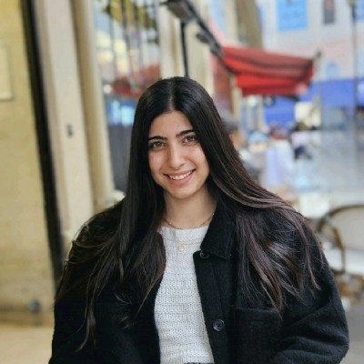 Eleni Salapasidi, Language Learner - Fluoverse language learning testimonial